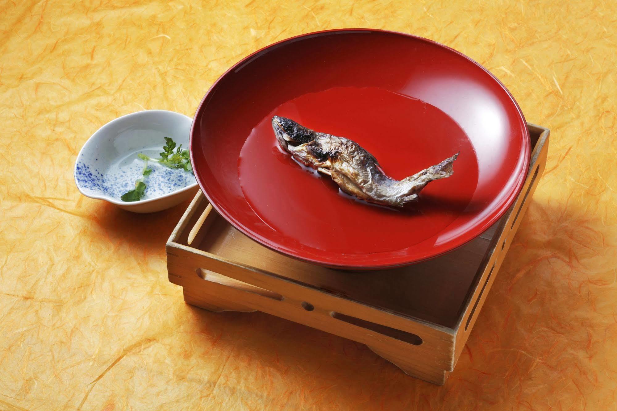 Okada Ryokan Warakutei Takajama Exteriér fotografie