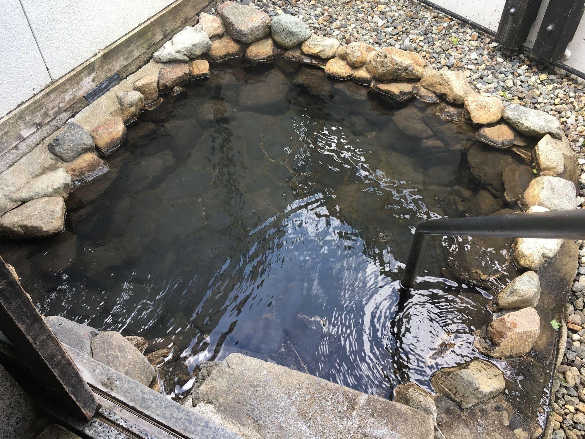 Okada Ryokan Warakutei Takajama Exteriér fotografie